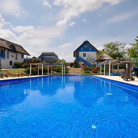 Nena Art Resort Дунавэцу-де-Жос Экстерьер фото