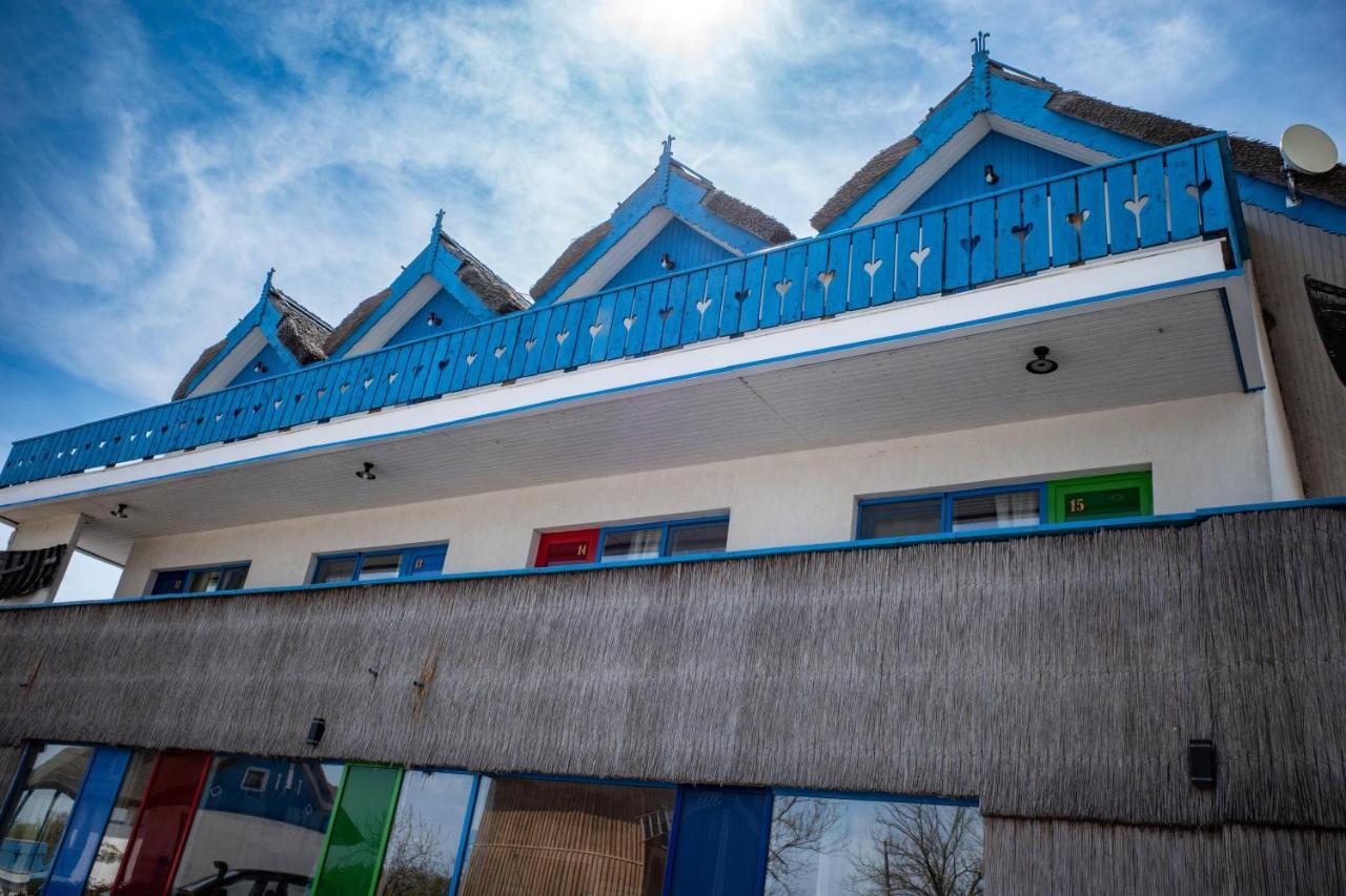 Nena Art Resort Дунавэцу-де-Жос Экстерьер фото