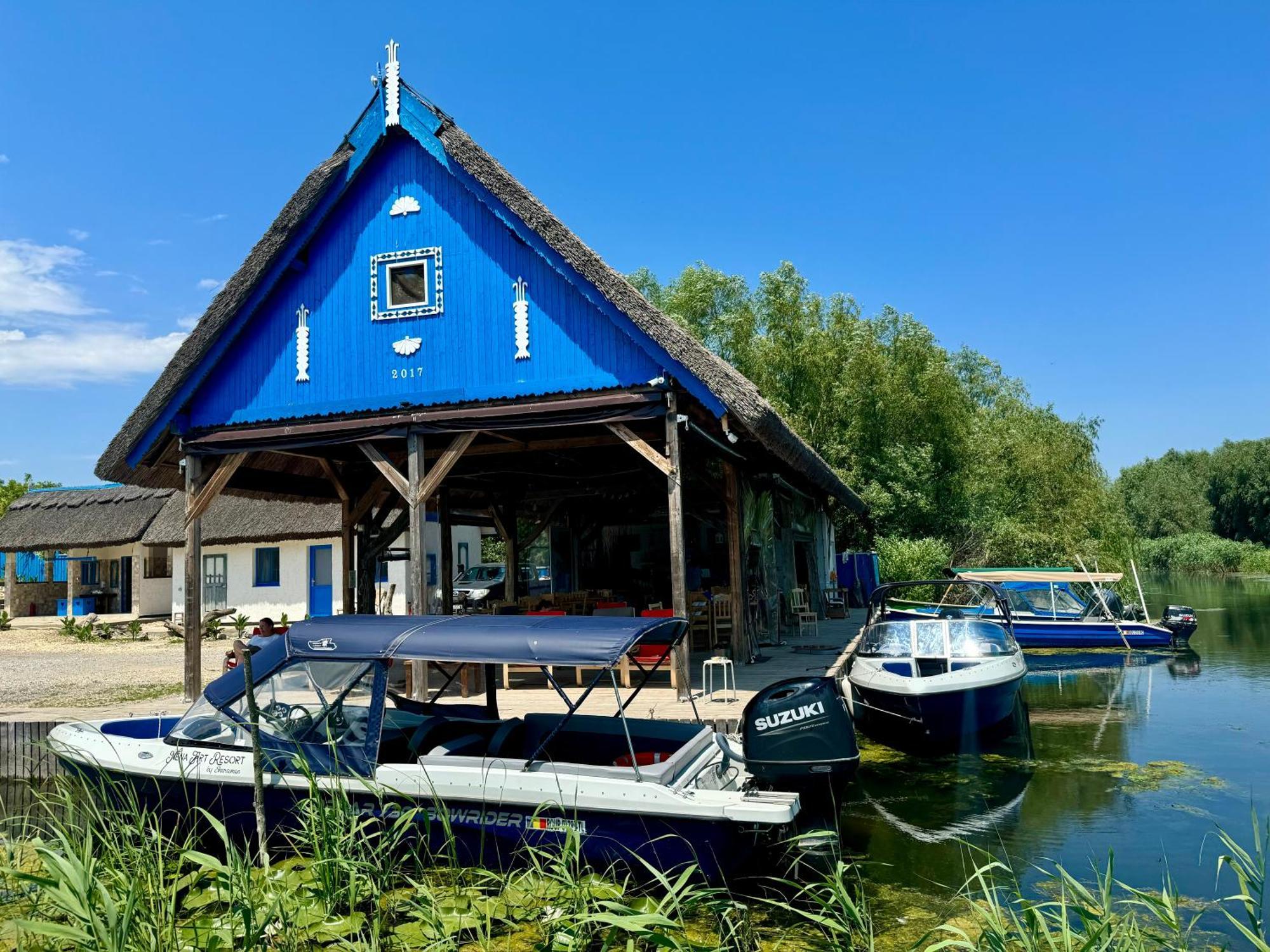 Nena Art Resort Дунавэцу-де-Жос Экстерьер фото