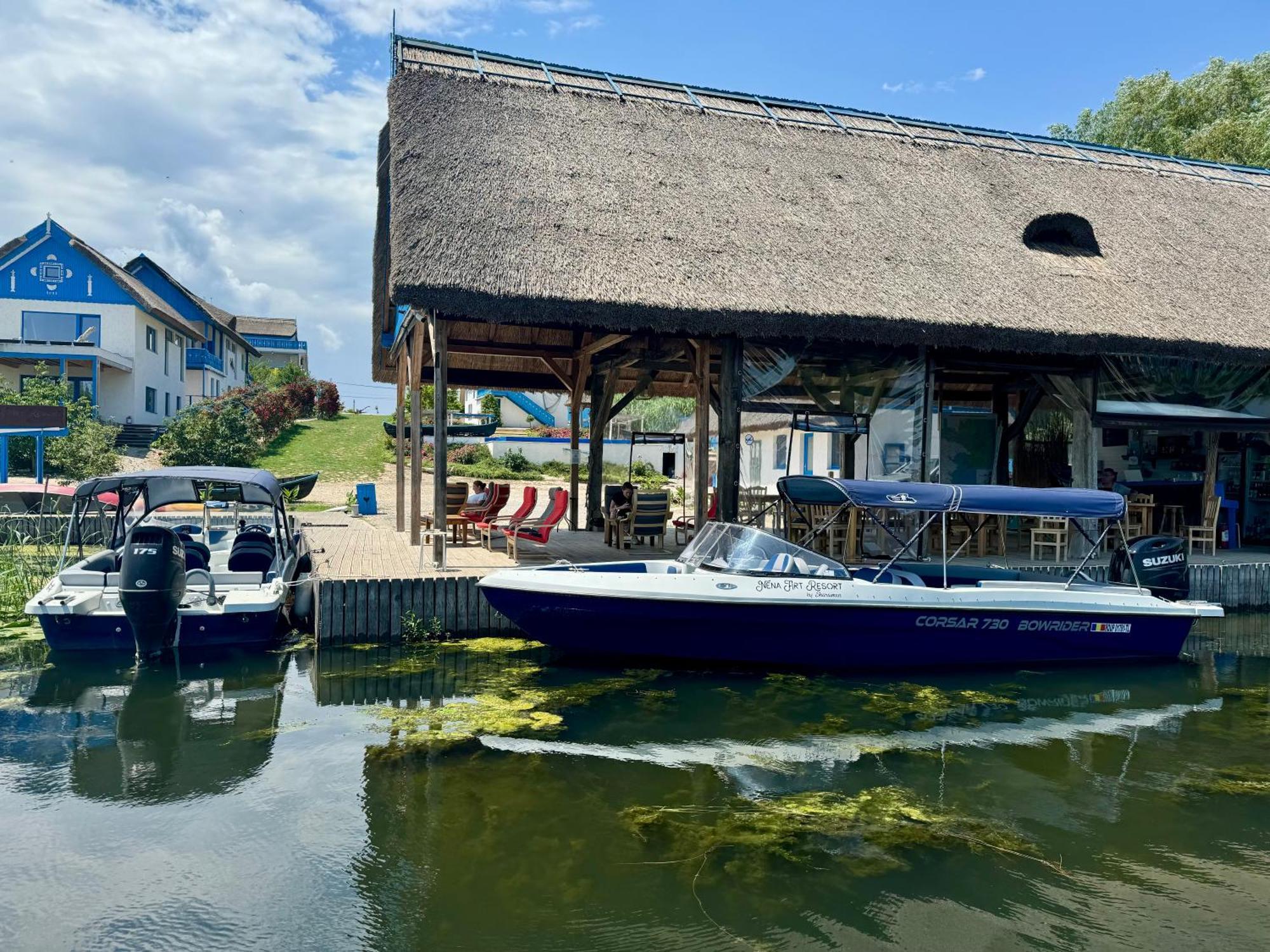 Nena Art Resort Дунавэцу-де-Жос Экстерьер фото